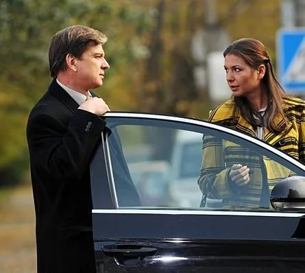 Дворик (2010) в хорошем качестве через торрент Дворик (2010) сериал в хорошем качестве через торрент