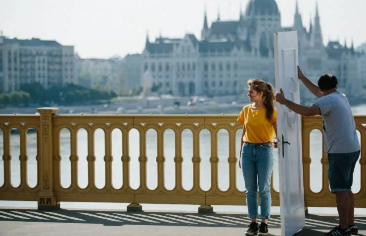 Плохие стихи (2018) через торрент скачать Плохие стихи (2018) фильм через торрент скачать