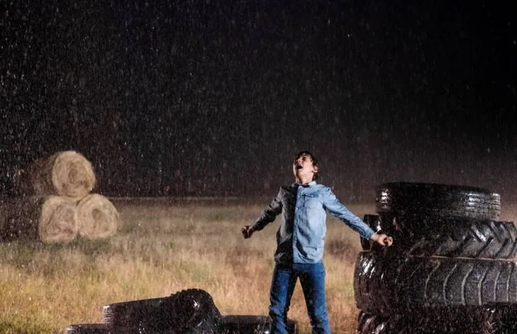 Плохие стихи (2018) в хорошем качестве через торрент Плохие стихи (2018) фильм в хорошем качестве через торрент