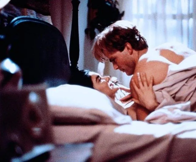 Запретный танец (1990) через торрент бесплатно Запретный танец (1990) фильм через торрент бесплатно