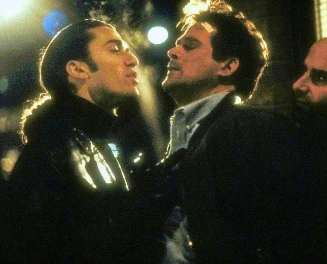 Бегущая мишень (1996) через торрент бесплатно Бегущая мишень (1996) фильм через торрент бесплатно