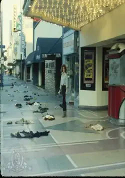 Ночь кометы (1984) через торрент скачать Ночь кометы (1984) фильм через торрент скачать