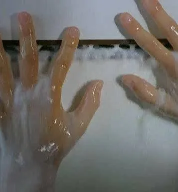 Цена молока (2000) через торрент бесплатно Цена молока (2000) фильм через торрент бесплатно