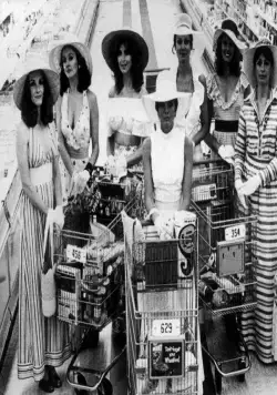 Степфордские жены (1975) через торрент бесплатно Степфордские жены (1975) фильм через торрент бесплатно