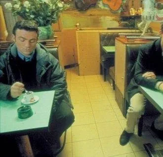 Взмах крыльев мотылька (2000) через торрент скачать Взмах крыльев мотылька (2000) фильм через торрент скачать