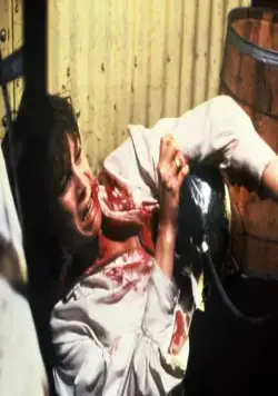 Поезд страха (1979) в хорошем качестве через торрент Поезд страха (1979) фильм в хорошем качестве через торрент