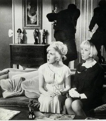 Боинг-Боинг (1965) через торрент скачать Боинг-Боинг (1965) фильм через торрент скачать