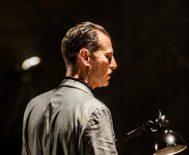 Небольшое одолжение (2013) через торрент бесплатно Небольшое одолжение (2013) фильм через торрент бесплатно