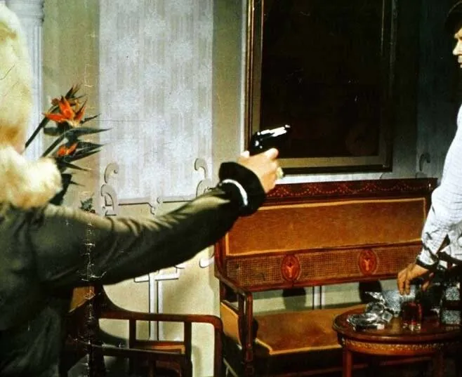 Паранойя (1970) через торрент скачать Паранойя (1970) фильм через торрент скачать