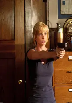 Дымовая завеса (2010) через торрент скачать Дымовая завеса (2010) фильм через торрент скачать