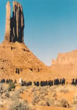 Она носила желтую ленту (1949) через торрент скачать Она носила желтую ленту (1949) фильм через торрент скачать