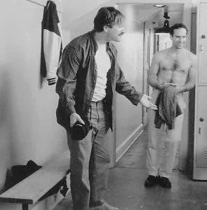 Твои друзья и соседи (1998) в хорошем качестве через торрент Твои друзья и соседи (1998) фильм в хорошем качестве через торрент