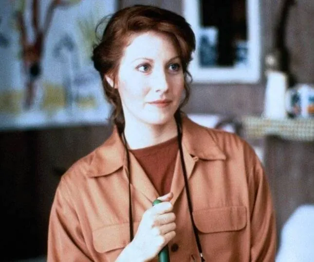 Почти ангел (1990) через торрент скачать Почти ангел (1990) фильм через торрент скачать