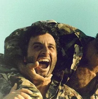 Аванти пополо (1986) через торрент бесплатно Аванти пополо (1986) фильм через торрент бесплатно