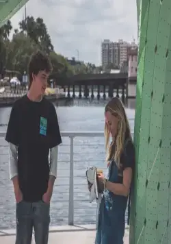 Девушка, которая боялась дождя (2020) через торрент бесплатно Девушка, которая боялась дождя (2020) фильм через торрент бесплатно