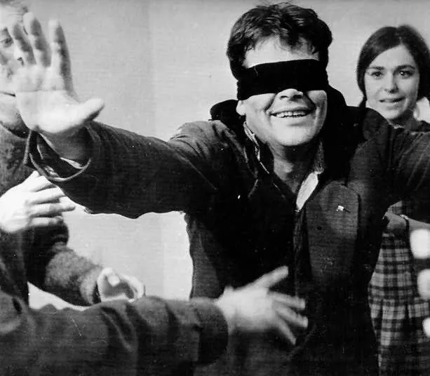 Любовь в двадцать лет (1962) через торрент скачать Любовь в двадцать лет (1962) фильм через торрент скачать