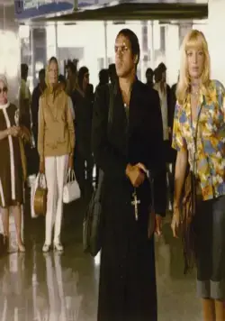 Другая половина неба (1977) через торрент скачать Другая половина неба (1977) фильм через торрент скачать