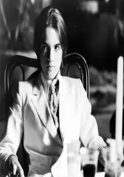 Луна (1979) через торрент бесплатно Луна (1979) фильм через торрент бесплатно