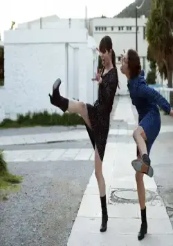 Аттенберг (2010) через торрент скачать Аттенберг (2010) фильм через торрент скачать