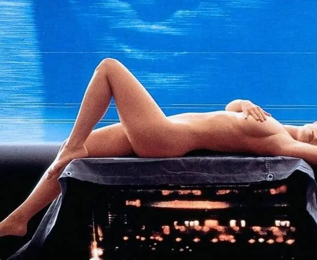 Тайная страсть (1995) через торрент скачать Тайная страсть (1995) фильм через торрент скачать