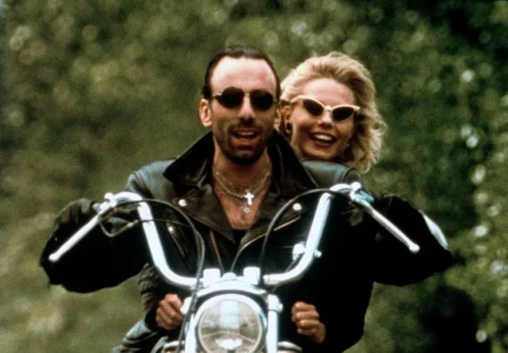 Дом ангелов (1992) через торрент скачать Дом ангелов (1992) фильм через торрент скачать