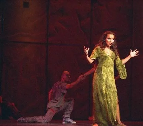 Собор Парижской Богоматери (1998) через торрент скачать Собор Парижской Богоматери (1998) фильм через торрент скачать