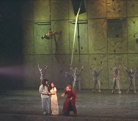 Собор Парижской Богоматери (1998) через торрент бесплатно Собор Парижской Богоматери (1998) фильм через торрент бесплатно