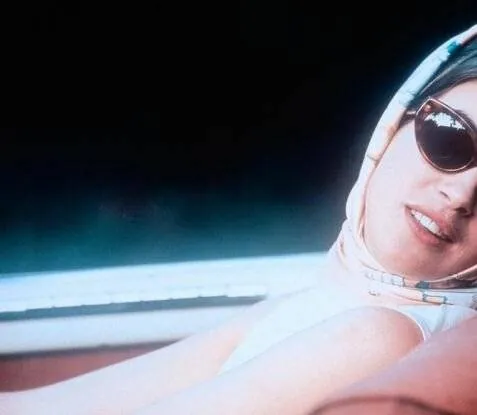 Аромат Ивонны (1994) через торрент скачать Аромат Ивонны (1994) фильм через торрент скачать