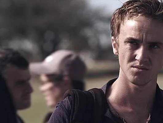 По кочкам (2013) через торрент скачать По кочкам (2013) фильм через торрент скачать