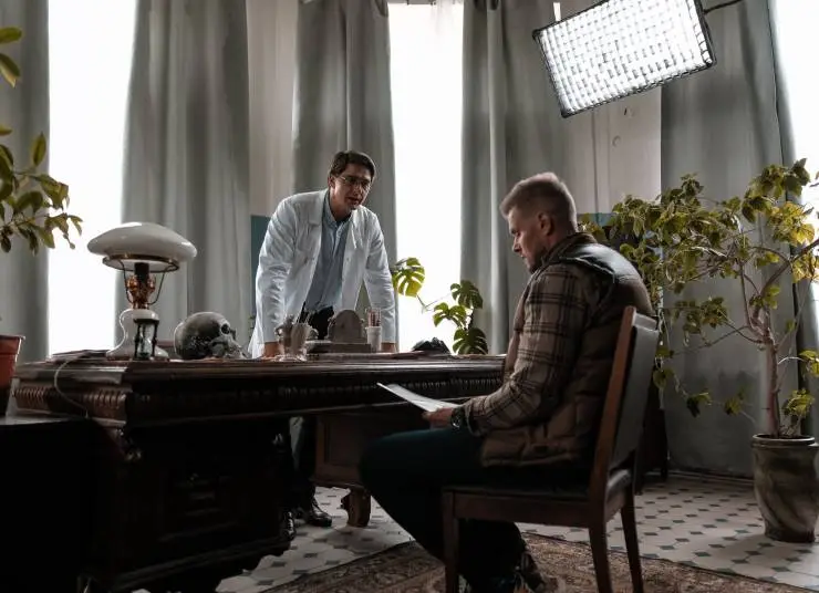 Странный дом (2023) через торрент бесплатно Странный дом (2023) фильм через торрент бесплатно