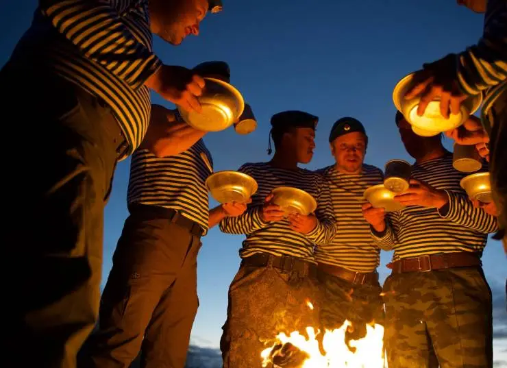 За Палыча! (2023) в хорошем качестве через торрент За Палыча! (2023) фильм в хорошем качестве через торрент