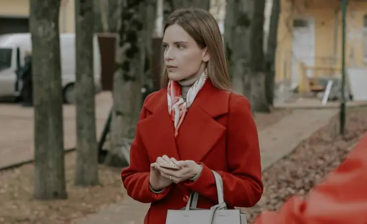 Из замкнутого круга (2023) через торрент скачать Из замкнутого круга (2023) сериал через торрент скачать