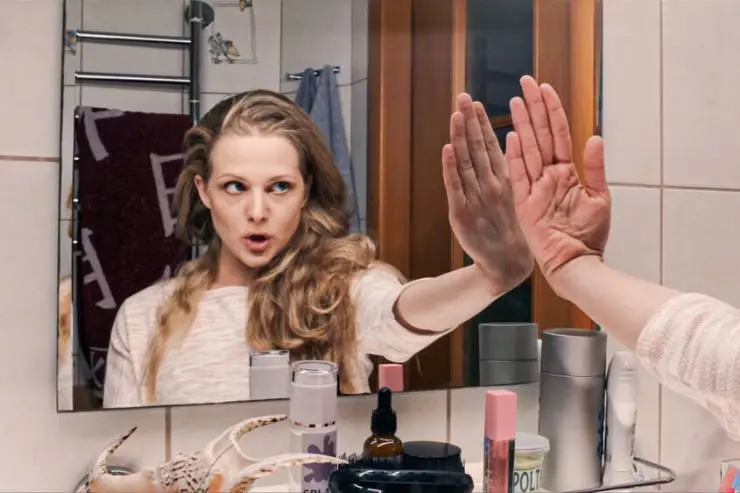 Любовь и другие иллюзии (2021) в хорошем качестве через торрент Любовь и другие иллюзии (2021) сериал в хорошем качестве через торрент