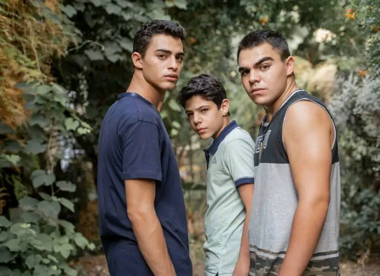 Толкачи (2021) через торрент бесплатно Толкачи (2021) сериал через торрент бесплатно