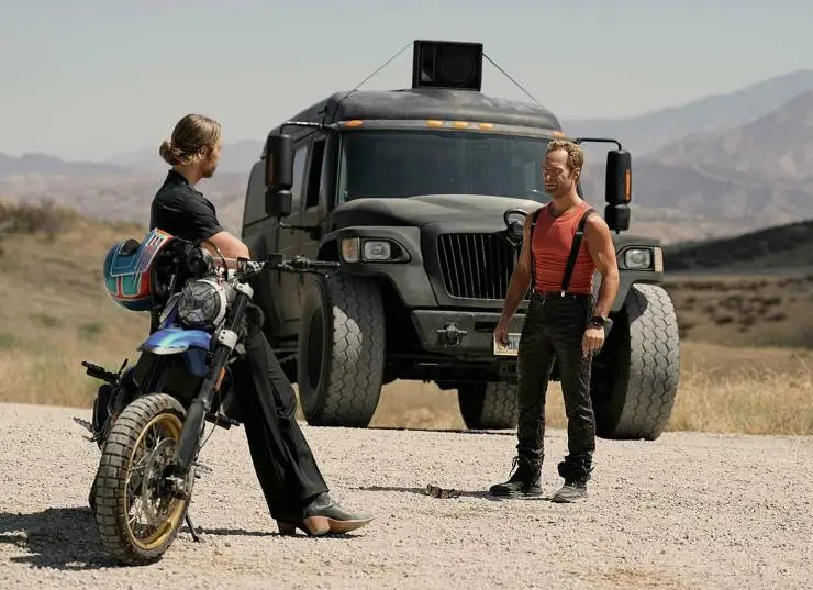 Миссис Дэвис (2023) через торрент скачать Миссис Дэвис (2023) сериал через торрент скачать