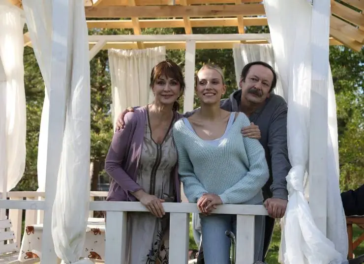 Кстати, о бабочках (2022) в хорошем качестве через торрент Кстати, о бабочках (2022) сериал в хорошем качестве через торрент