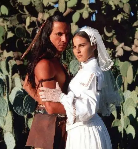 Рамона (2000) через торрент скачать Рамона (2000) сериал через торрент скачать