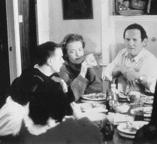 Шустрая (1993) через торрент скачать Шустрая (1993) фильм через торрент скачать