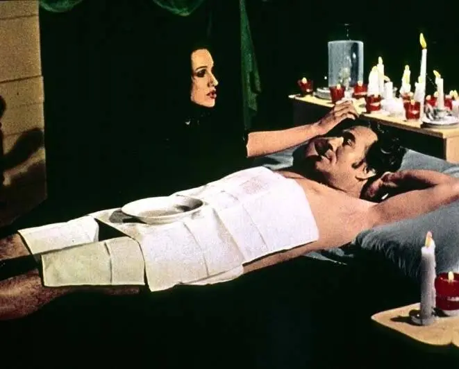 Собственность больше не кража (1973) через торрент скачать Собственность больше не кража (1973) фильм через торрент скачать