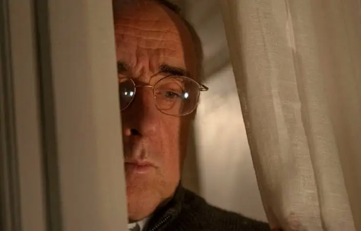 Спрятанный мальчик (2021) через торрент скачать Спрятанный мальчик (2021) фильм через торрент скачать