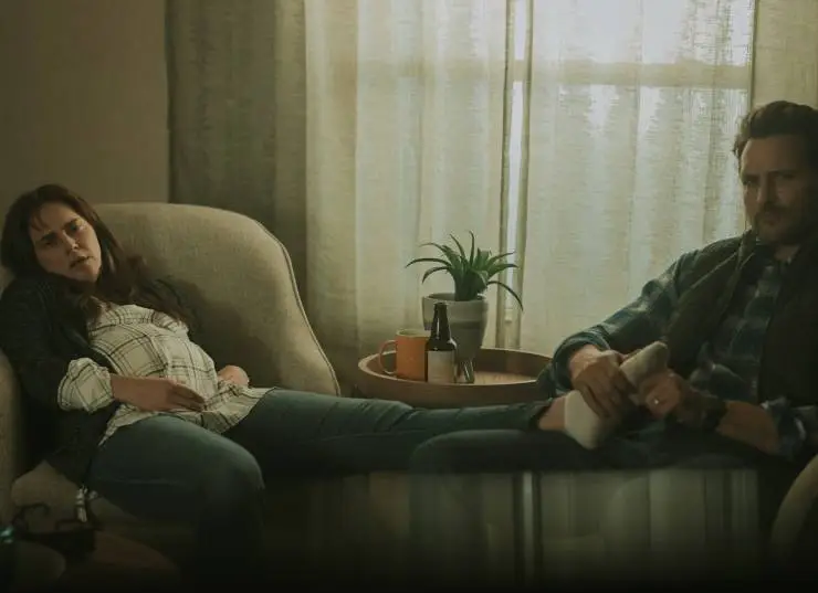 В плену огня (2023) через торрент скачать В плену огня (2023) фильм через торрент скачать