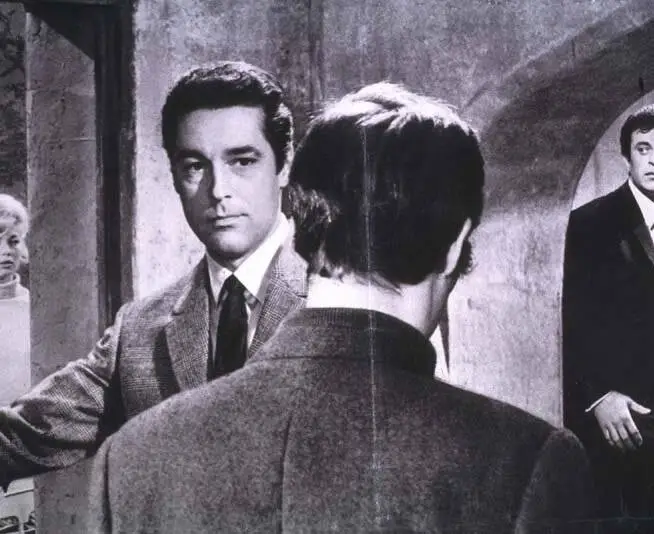 Агент 117 разбушевался (1963) через торрент скачать Агент 117 разбушевался (1963) фильм через торрент скачать