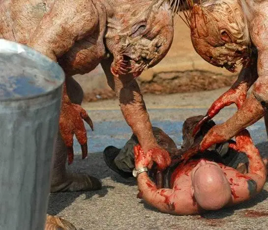 Пир 2: Кровавые секунды (2008) в хорошем качестве через торрент Пир 2: Кровавые секунды (2008) фильм в хорошем качестве через торрент