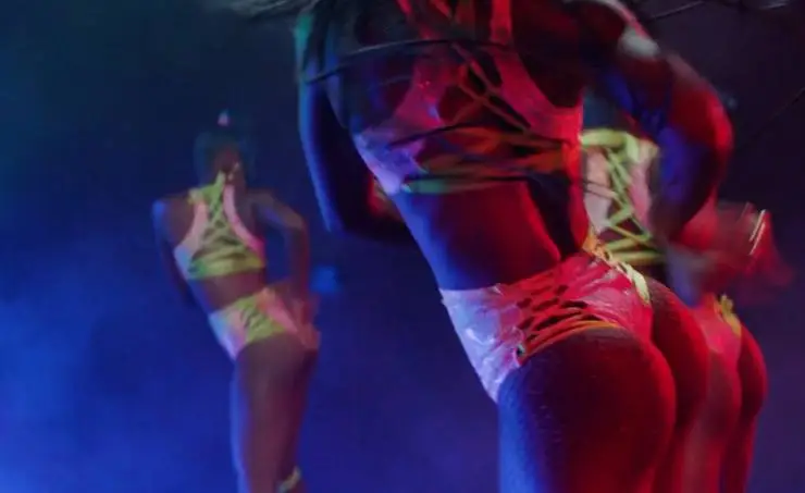 Она - рай (2020) через торрент скачать Она - рай (2020) фильм через торрент скачать