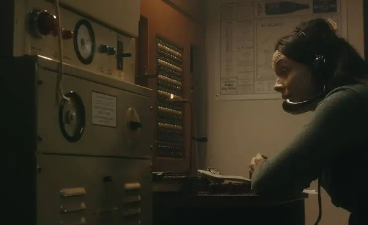 Тревожный звонок (2023) через торрент бесплатно Тревожный звонок (2023) фильм через торрент бесплатно