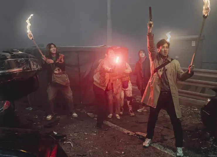 В тумане (2024) через торрент скачать В тумане (2024) фильм через торрент скачать