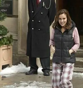 Воскресенья у Тиффани (2010) в хорошем качестве через торрент Воскресенья у Тиффани (2010) фильм в хорошем качестве через торрент