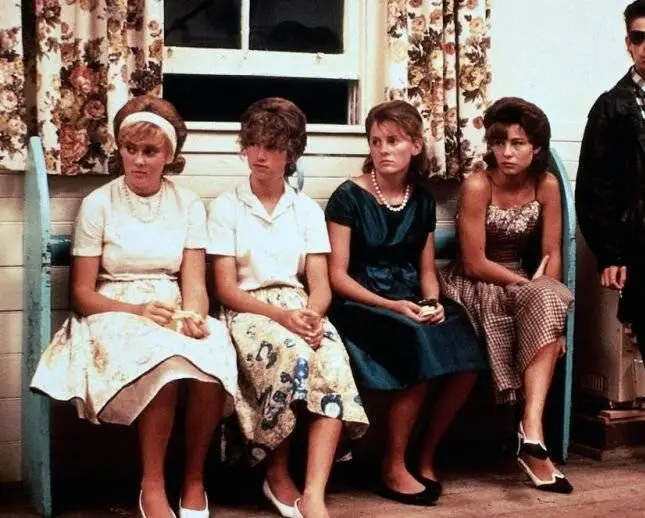 Год, когда у меня ломался голос (1987) через торрент скачать Год, когда у меня ломался голос (1987) фильм через торрент скачать