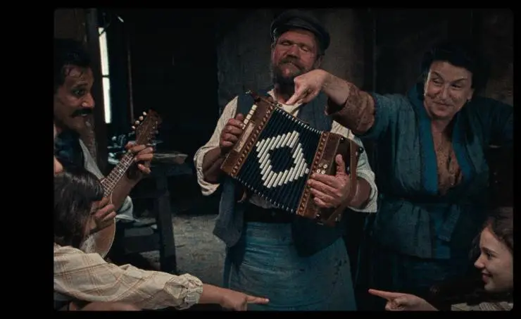 Алые паруса (2022) через торрент скачать Алые паруса (2022) фильм через торрент скачать