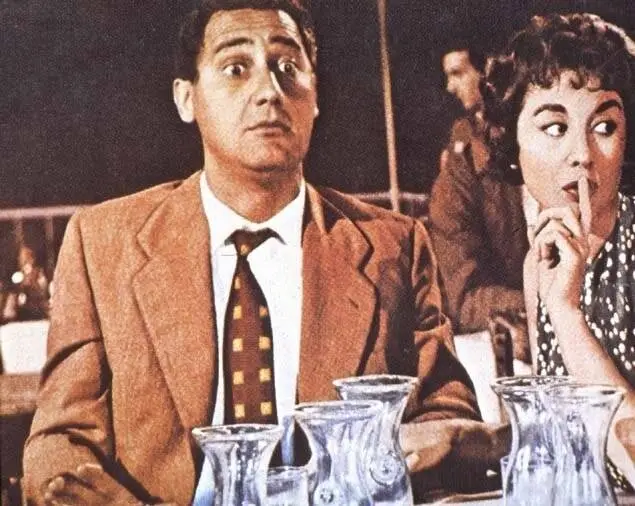 Муж (1957) через торрент скачать Муж (1957) фильм через торрент скачать